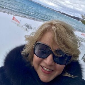 Meet your Posher, Angel